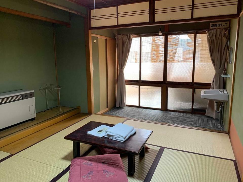 Zen Hostel Yamanouchi  Bagian luar foto